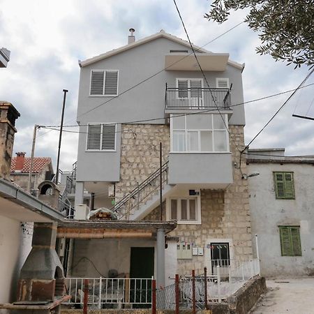 Apartments By The Sea Kastel Kambelovac, Kastela - 8679 Extérieur photo