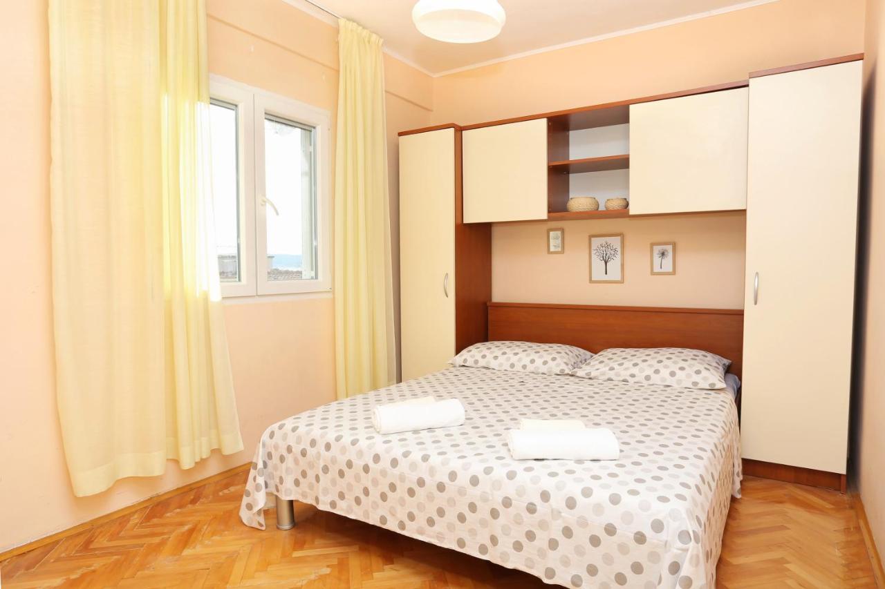 Apartments By The Sea Kastel Kambelovac, Kastela - 8679 Extérieur photo