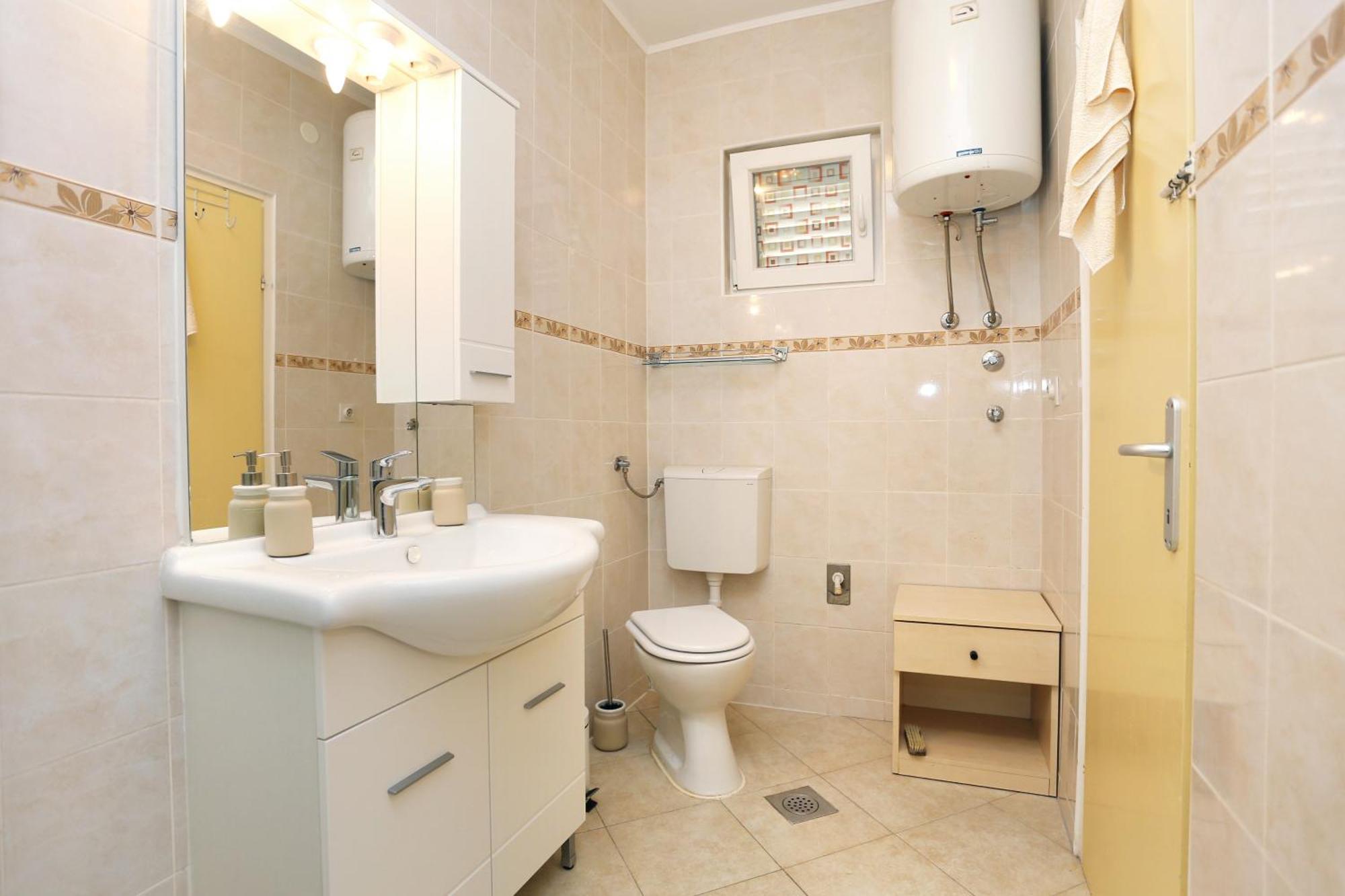 Apartments By The Sea Kastel Kambelovac, Kastela - 8679 Chambre photo