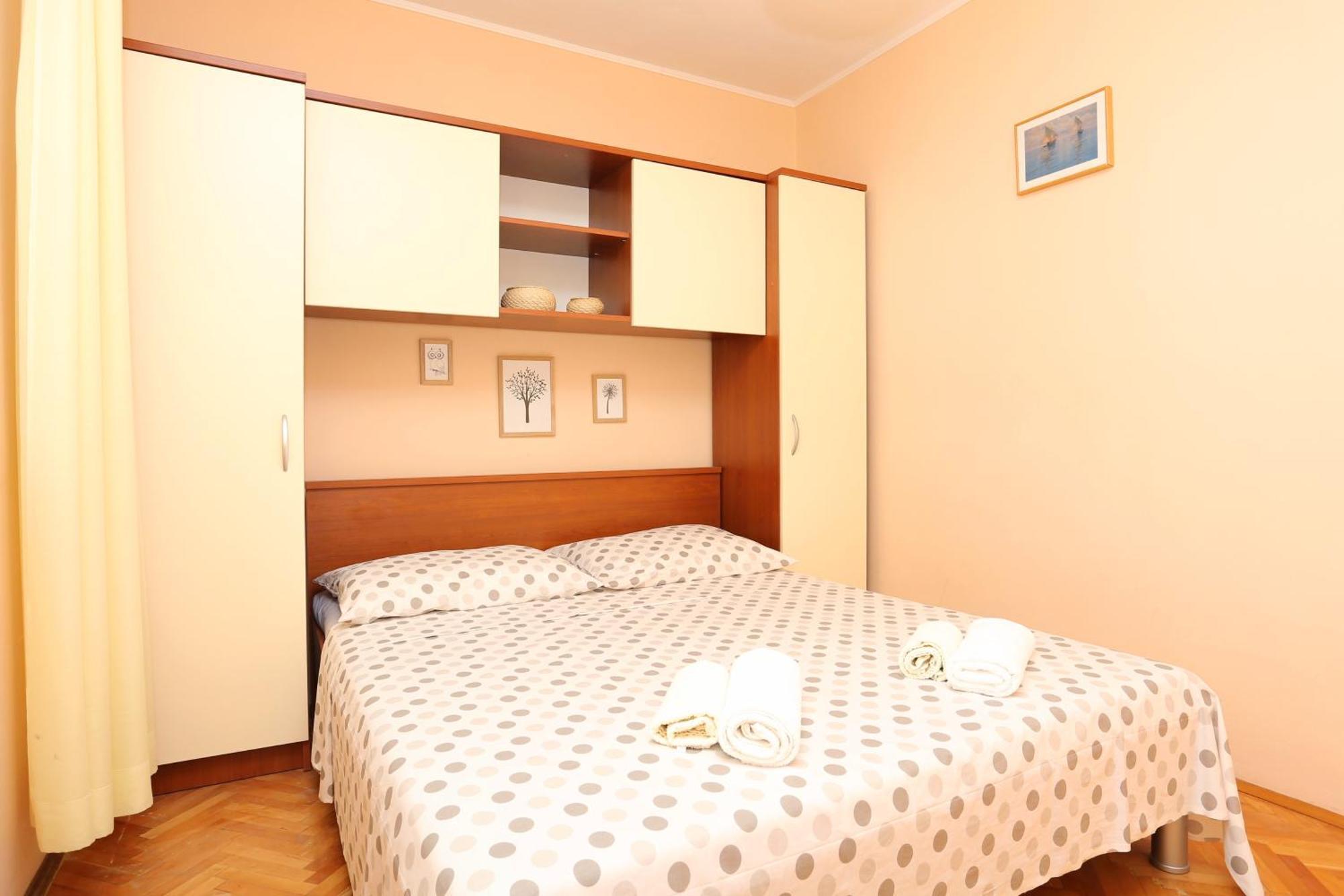 Apartments By The Sea Kastel Kambelovac, Kastela - 8679 Chambre photo